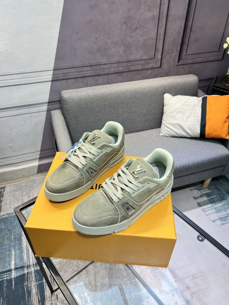 Louis Vuitton Trainer Sneaker SmoothTexture 32476