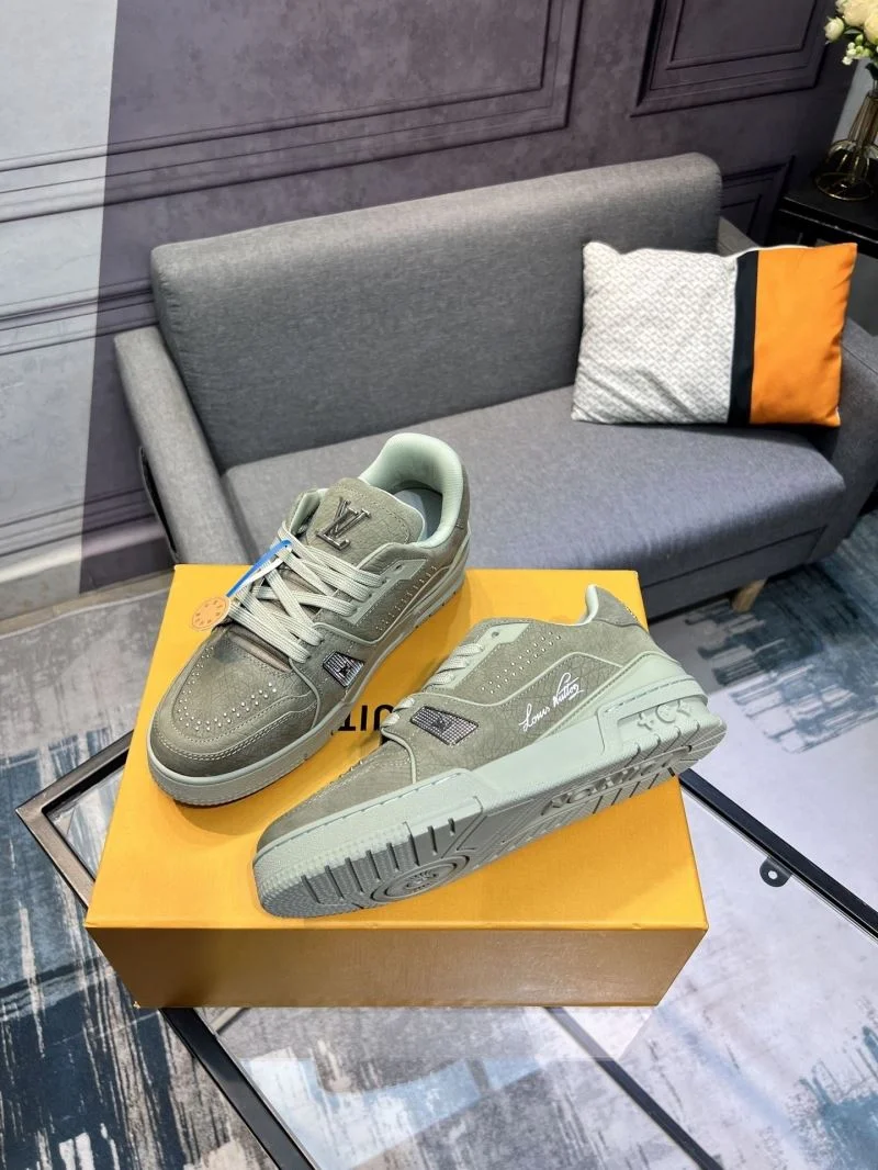 Louis Vuitton Trainer Sneaker SmoothTexture 32476