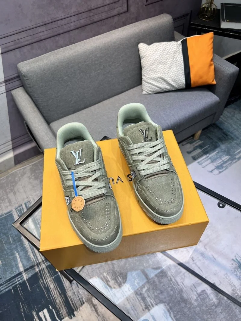 Louis Vuitton Trainer Sneaker SmoothTexture 32476
