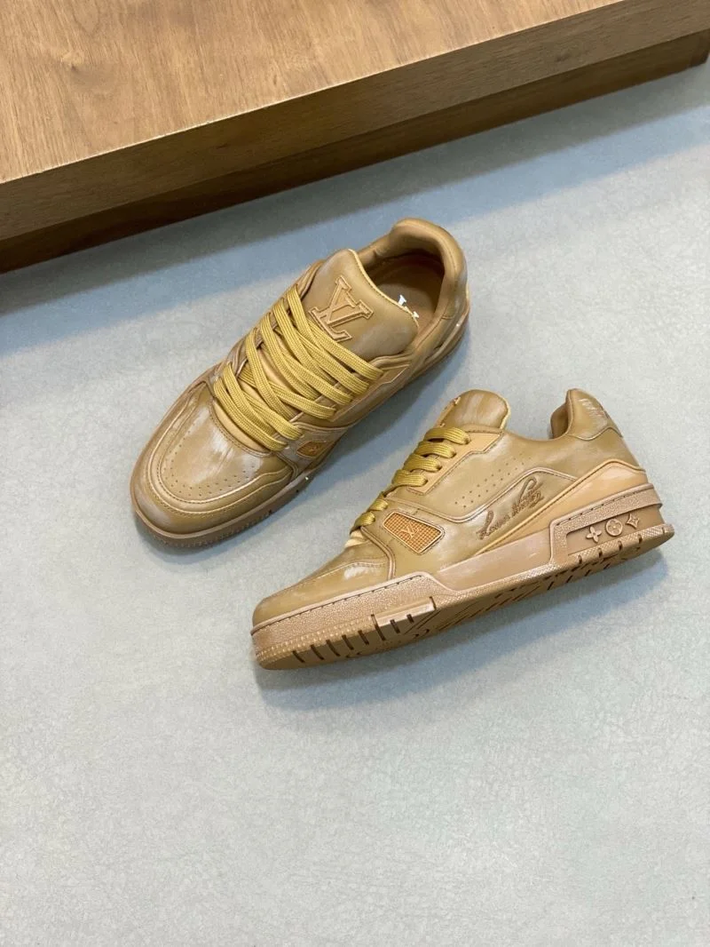 Comfortable Louis Vuitton Trainer Sneaker 32479