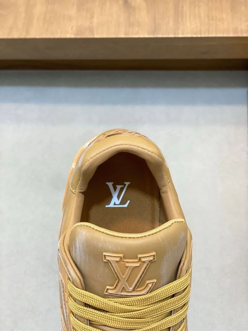 Comfortable Louis Vuitton Trainer Sneaker 32479