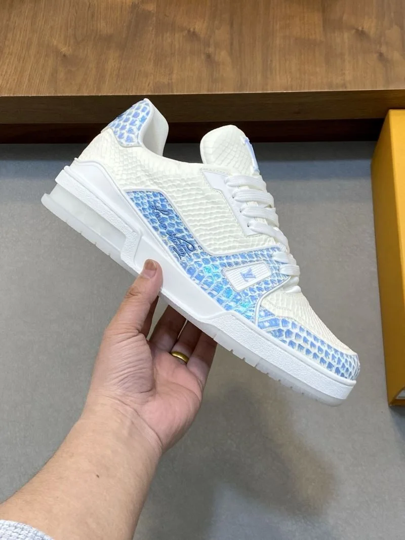 TechFriendly Louis Vuitton Trainer Sneaker 32480