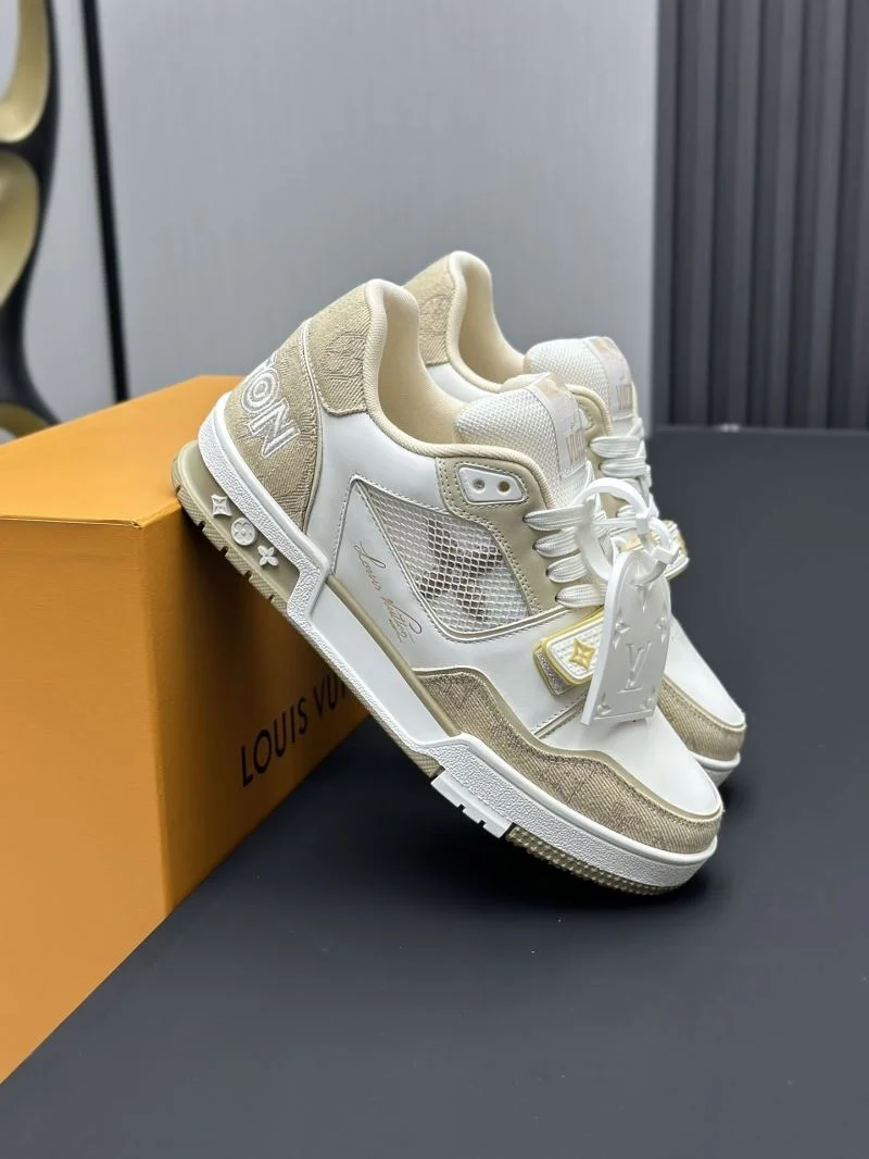 Louis Vuitton Trainer Sneaker Chic 33243