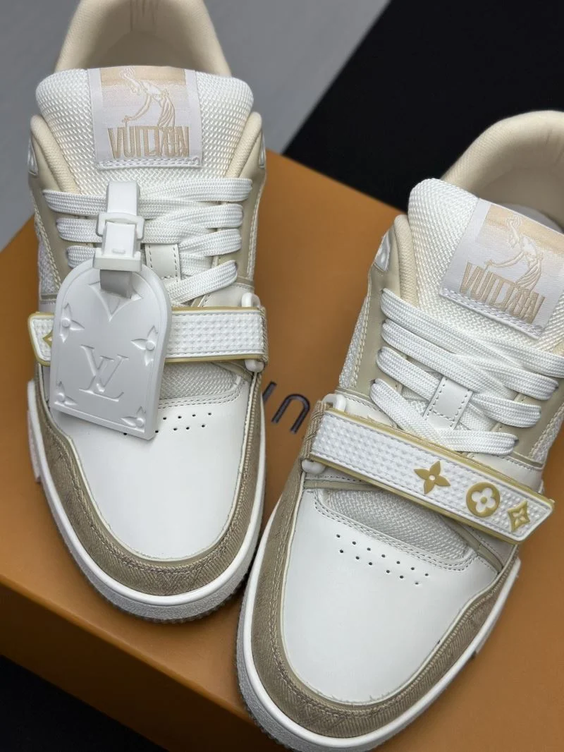 Louis Vuitton Trainer Sneaker Chic 33243