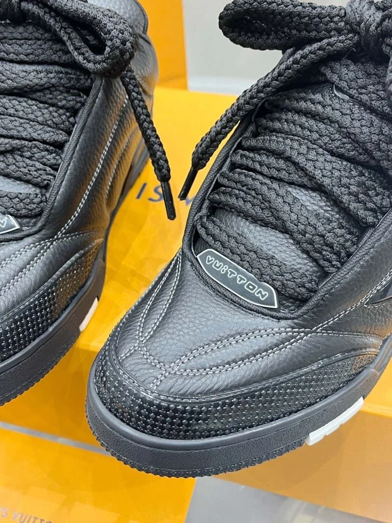 Louis Vuitton Trainer Sneaker SunProtective 31045