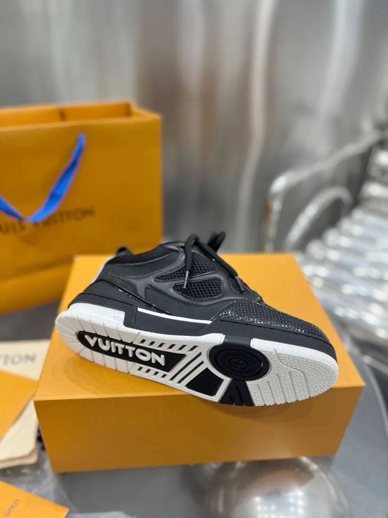 Louis Vuitton Trainer Sneaker Compact 31031