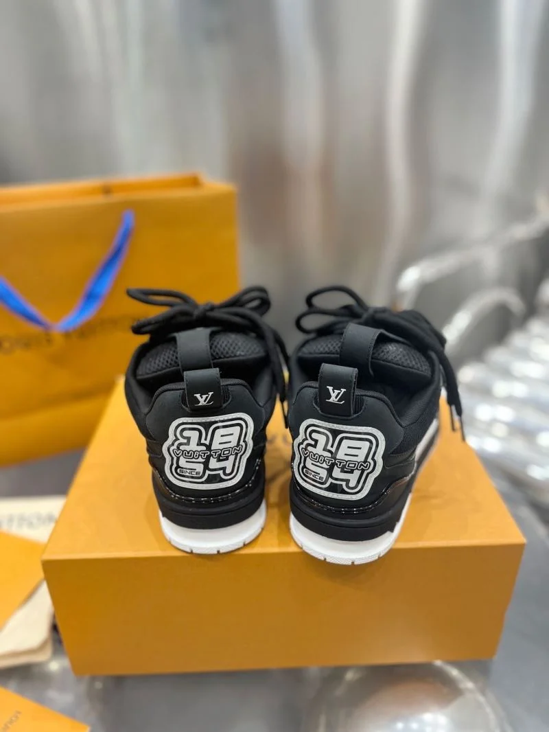 Louis Vuitton Trainer Sneaker Compact 31031
