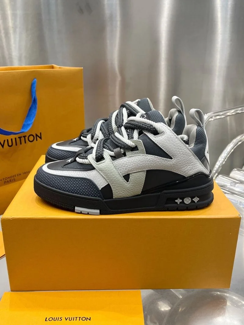 Louis Vuitton Trainer Sneaker Cozy 31048