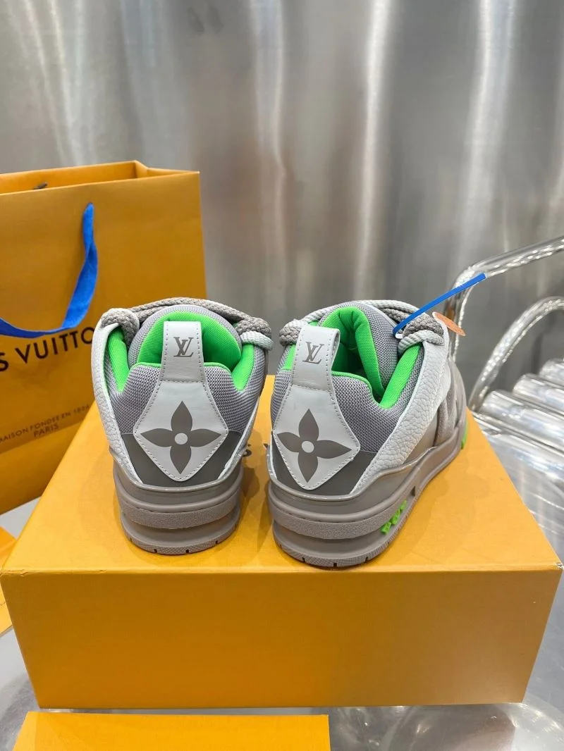 WellDesigned Louis Vuitton Trainer Sneaker 31046