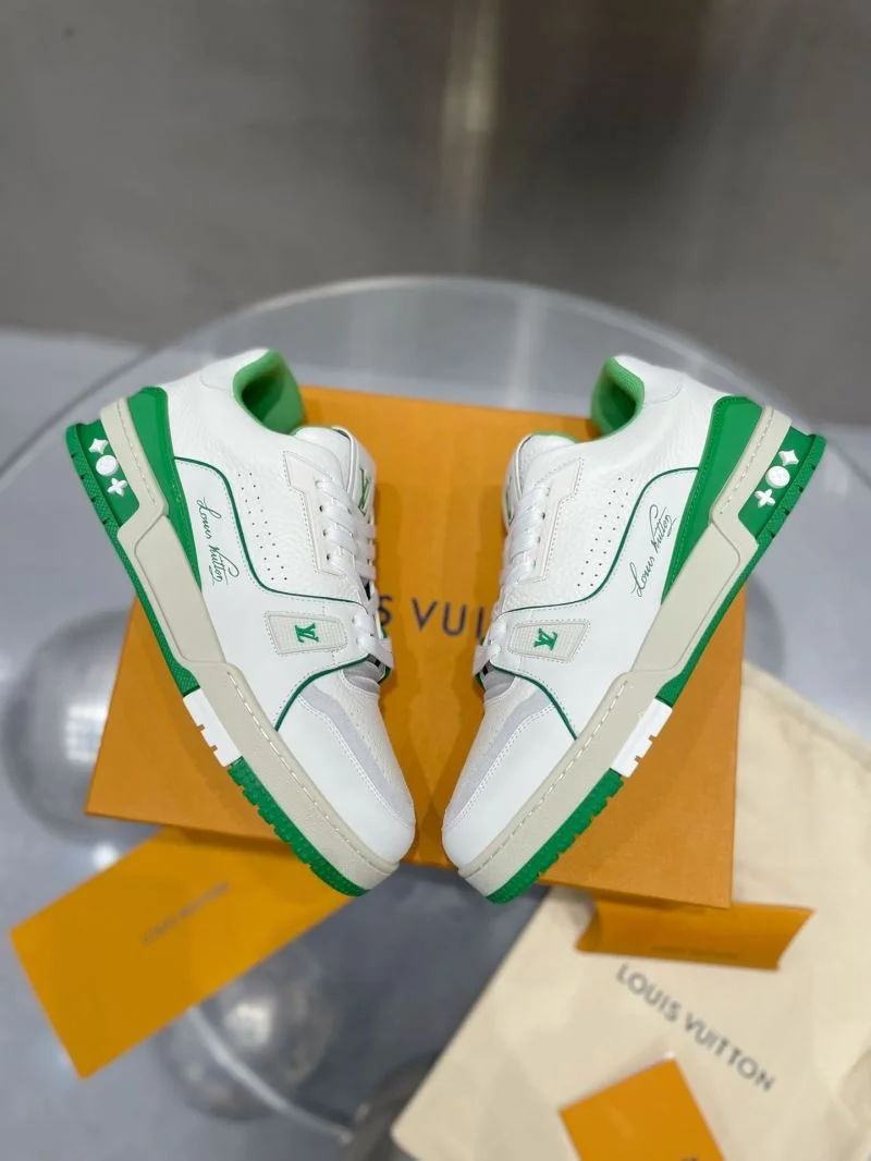 Louis Vuitton Trainer Sneaker Breathable 31049