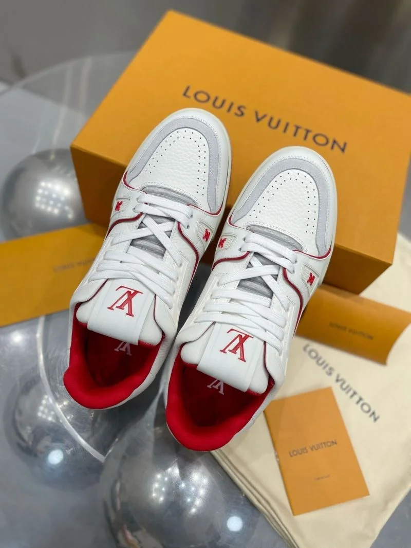 Effortless Louis Vuitton Trainer Sneaker 31037