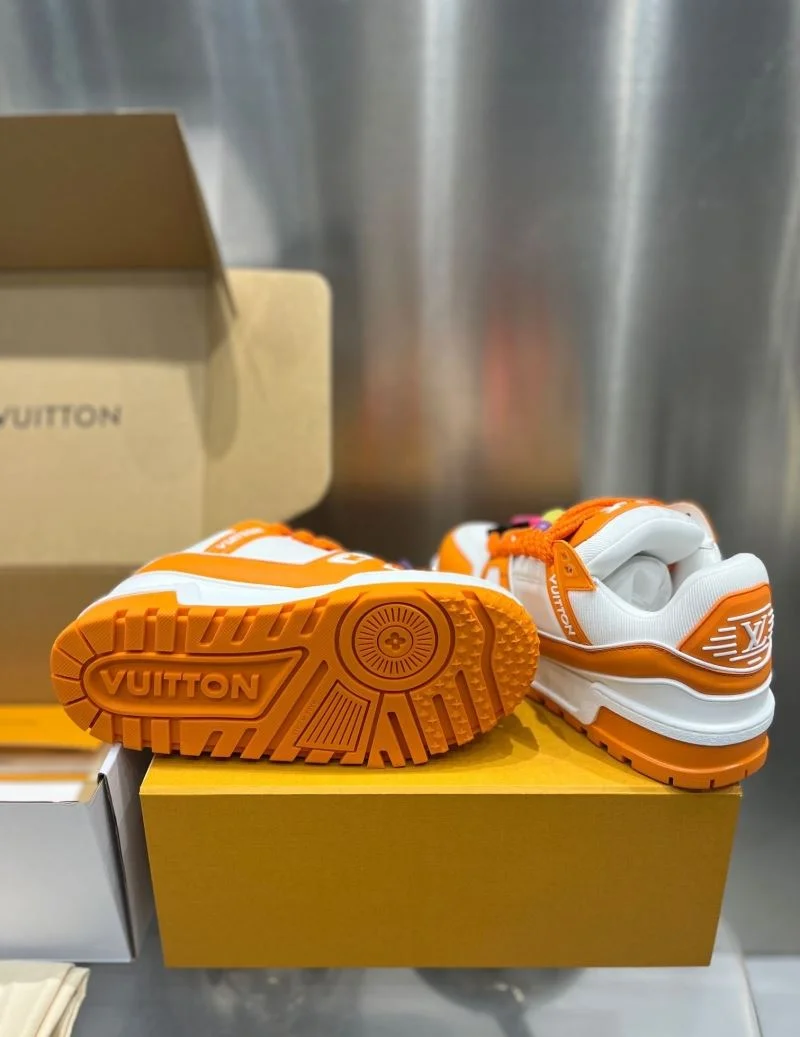 Durable Louis Vuitton Trainer Sneaker 31055