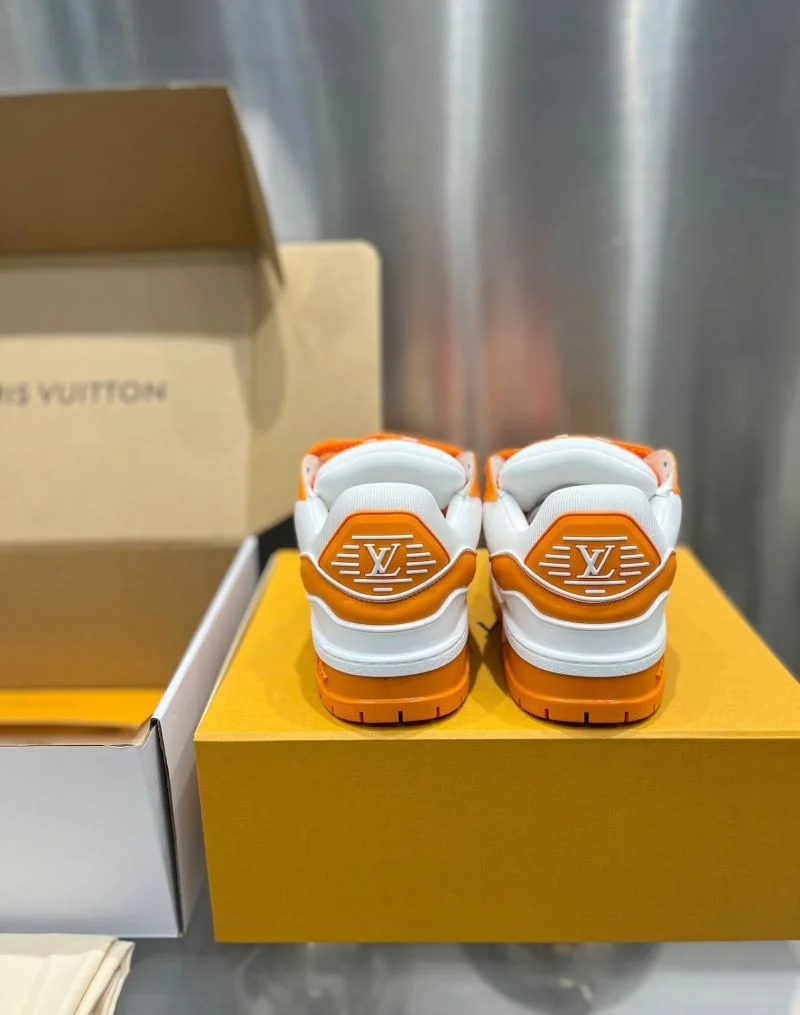Durable Louis Vuitton Trainer Sneaker 31055