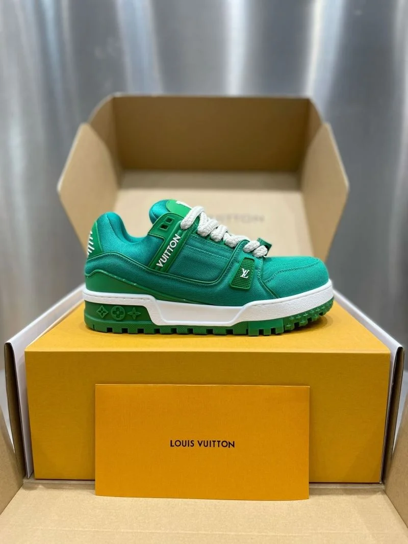 Soft Louis Vuitton Trainer Sneaker 31034