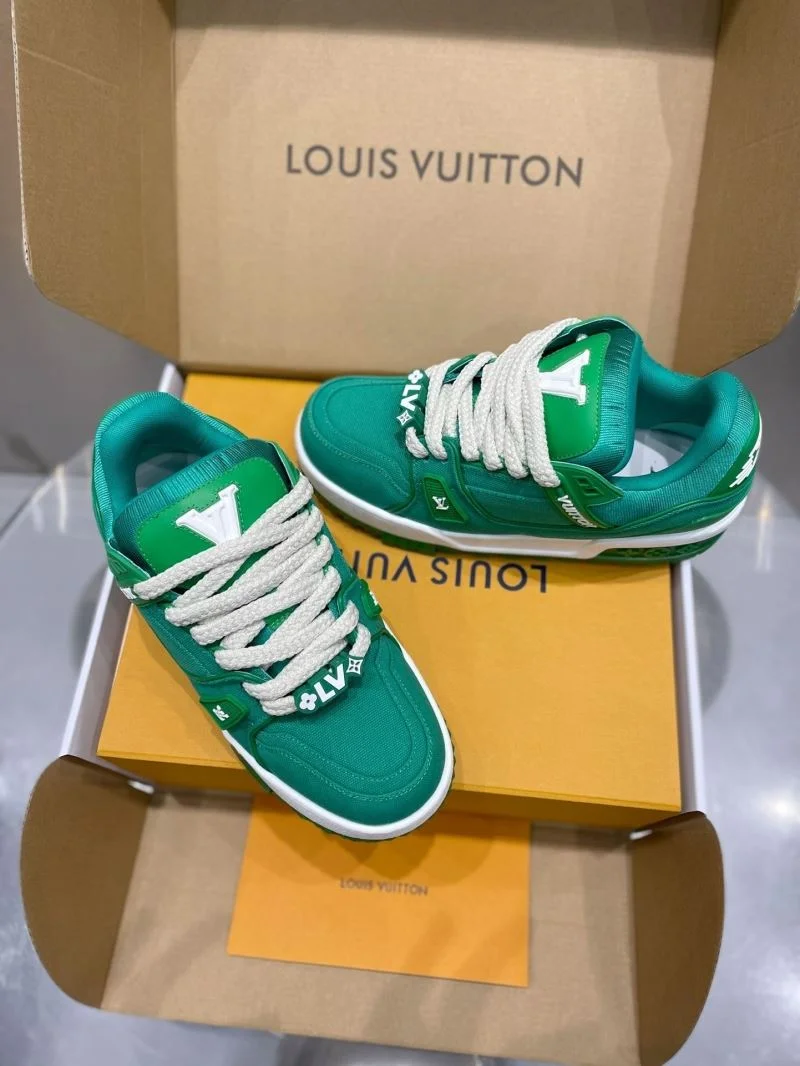 Soft Louis Vuitton Trainer Sneaker 31034