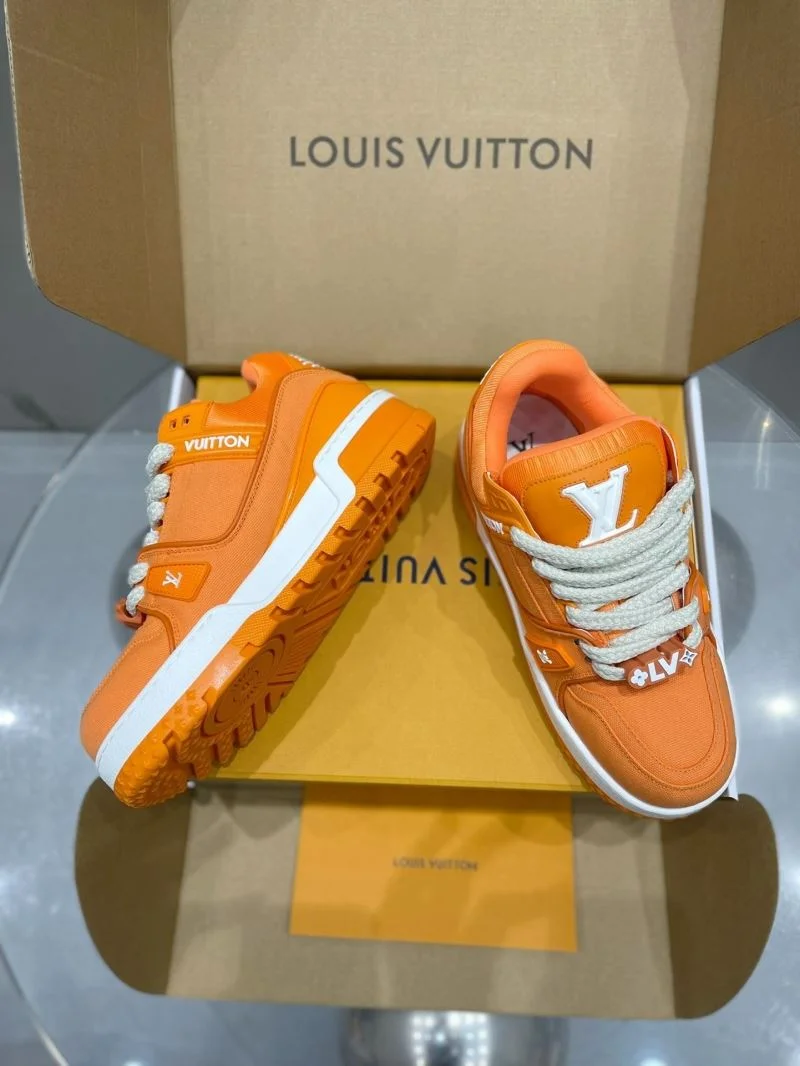 Louis Vuitton Trainer Sneaker EasyCare 31027