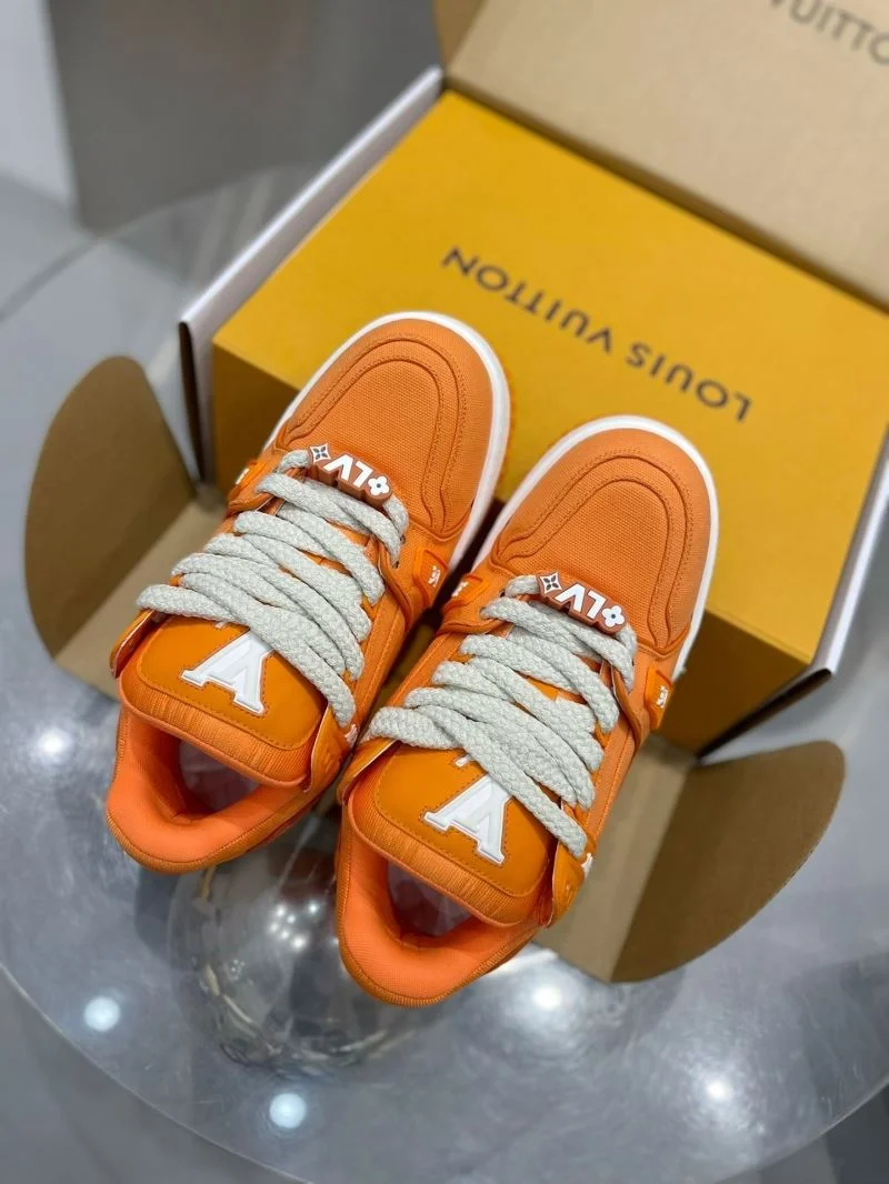 Louis Vuitton Trainer Sneaker EasyCare 31027