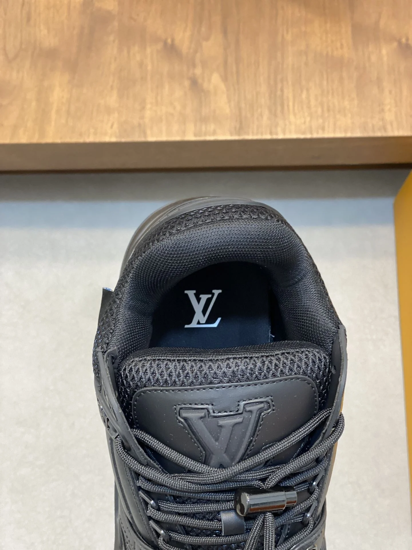 Louis Vuitton Trainer Sneaker Lightweight 30994