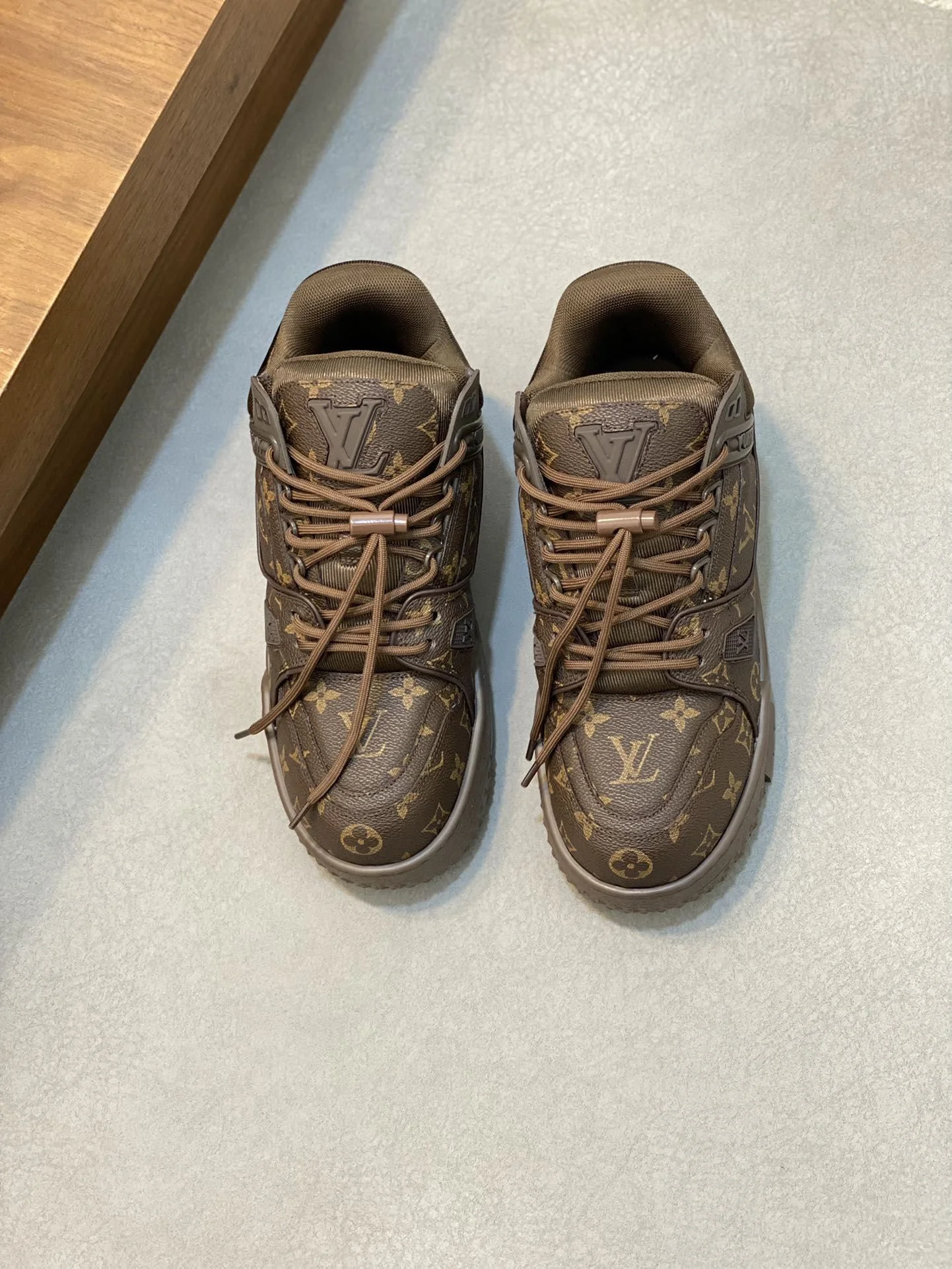Louis Vuitton Trainer Sneaker TravelReady 31014