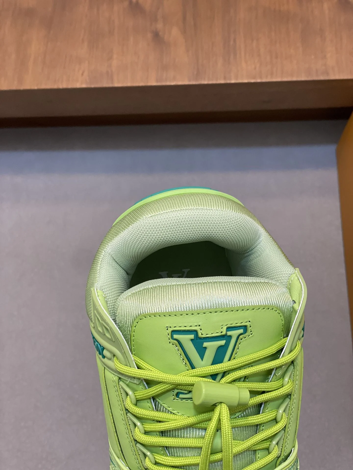 Louis Vuitton Trainer Sneaker NewStyle 31007
