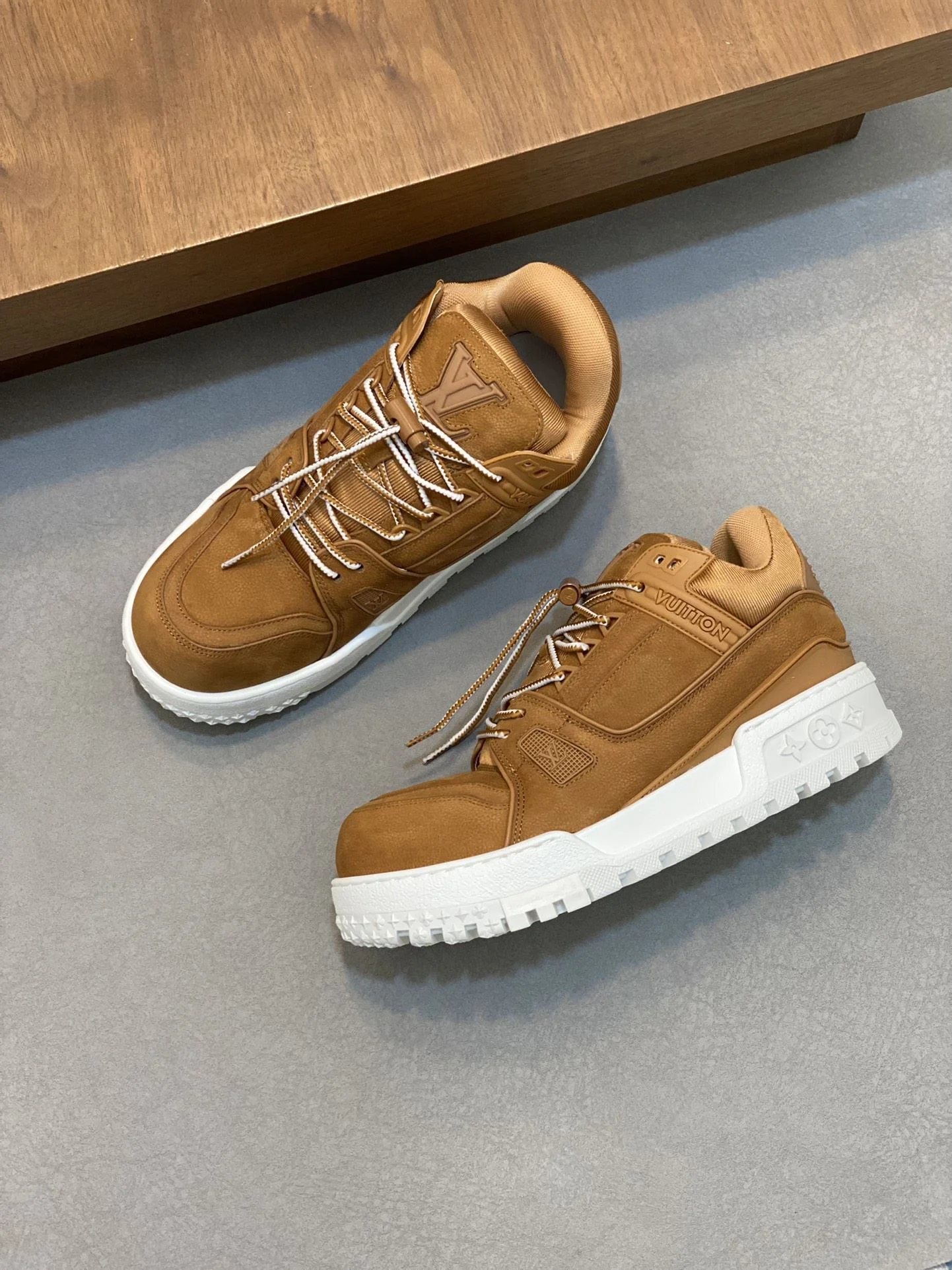 Louis Vuitton Trainer Sneaker BestValue 31011