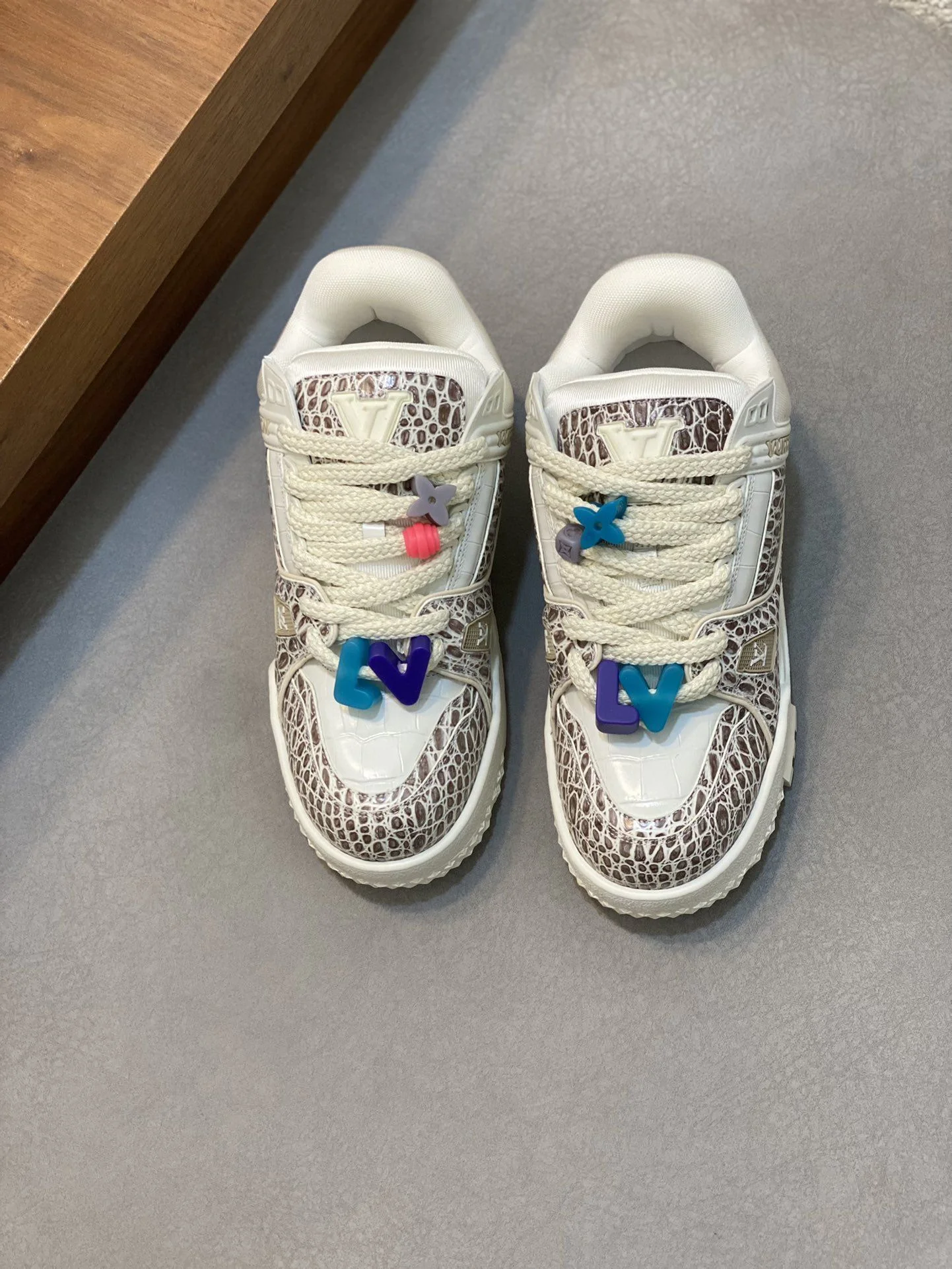 Colorful Louis Vuitton Trainer Sneaker 30991