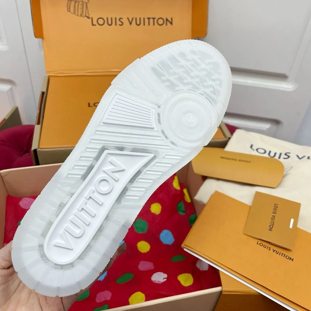 Louis Vuitton Trainer Sneaker Unique 30984