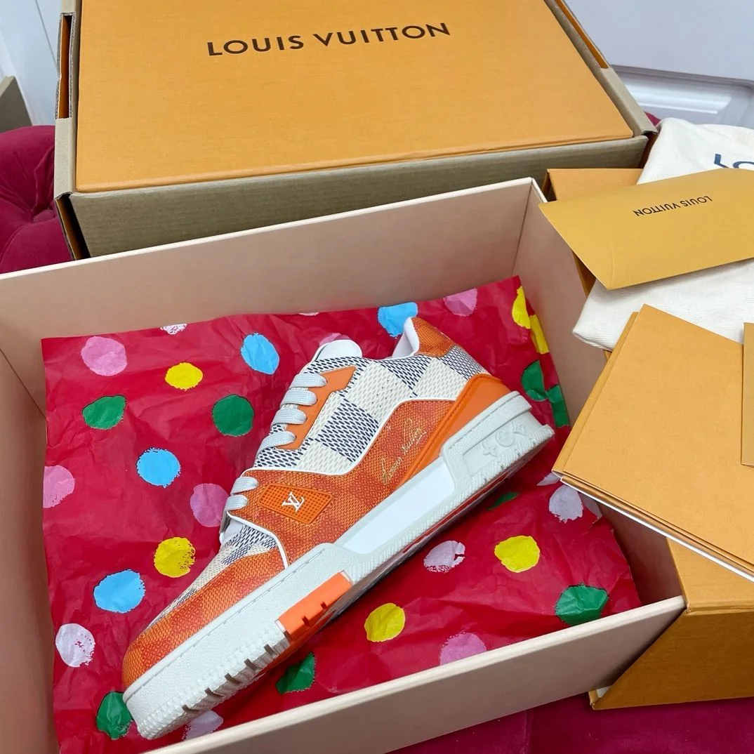 Refined Louis Vuitton Trainer Sneaker 30958