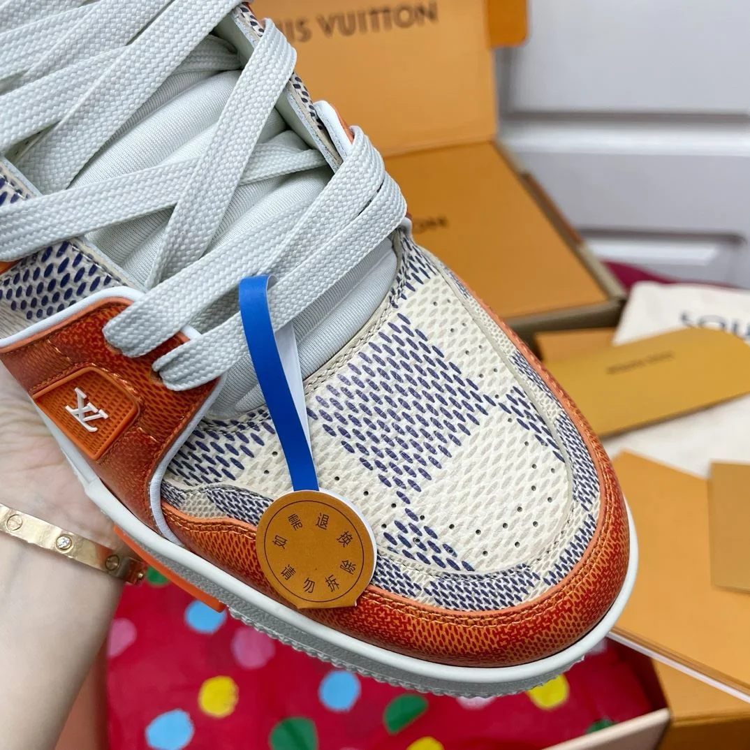 Refined Louis Vuitton Trainer Sneaker 30958