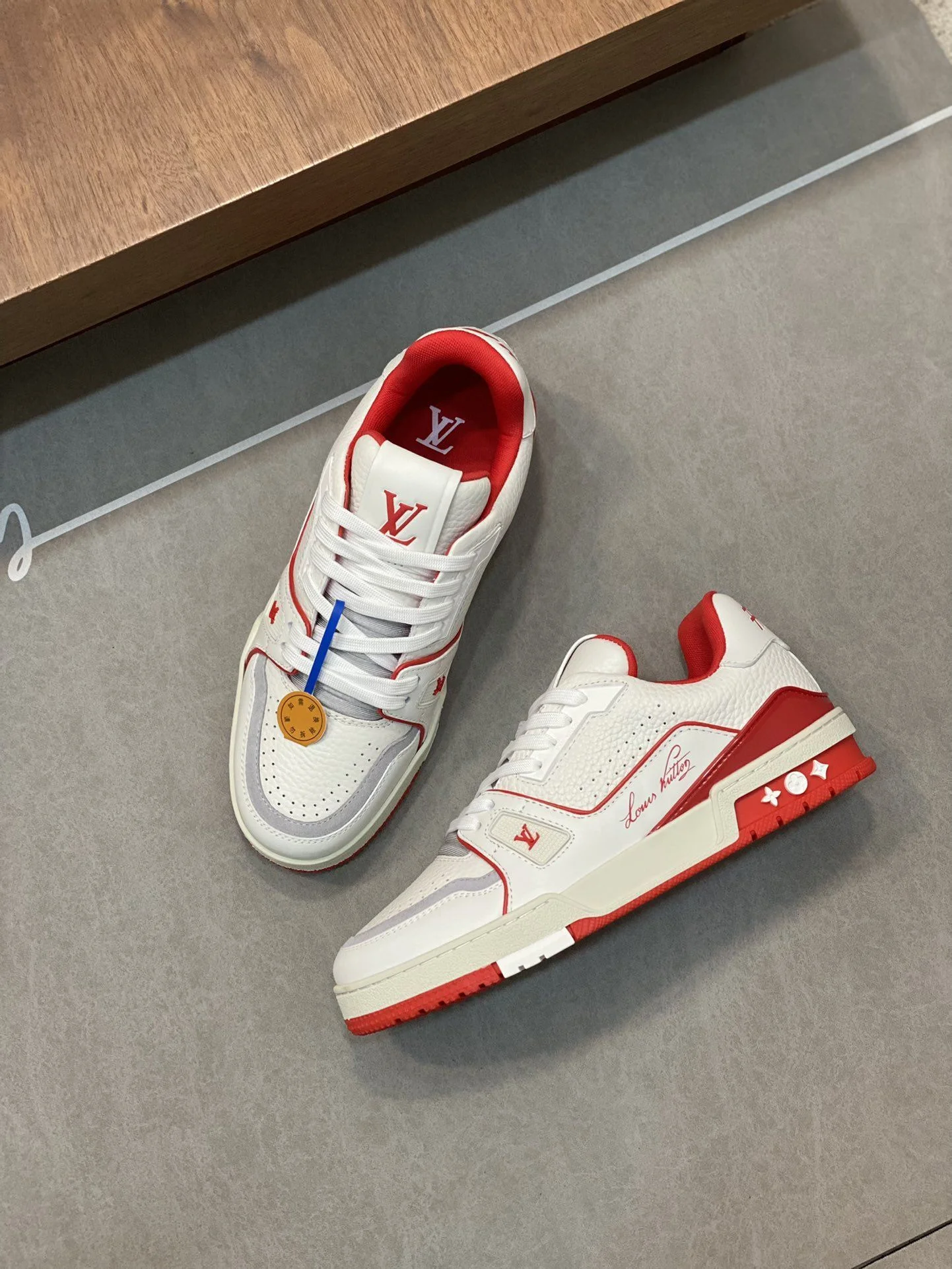 TimelessDesign Louis Vuitton Trainer Sneaker 30952