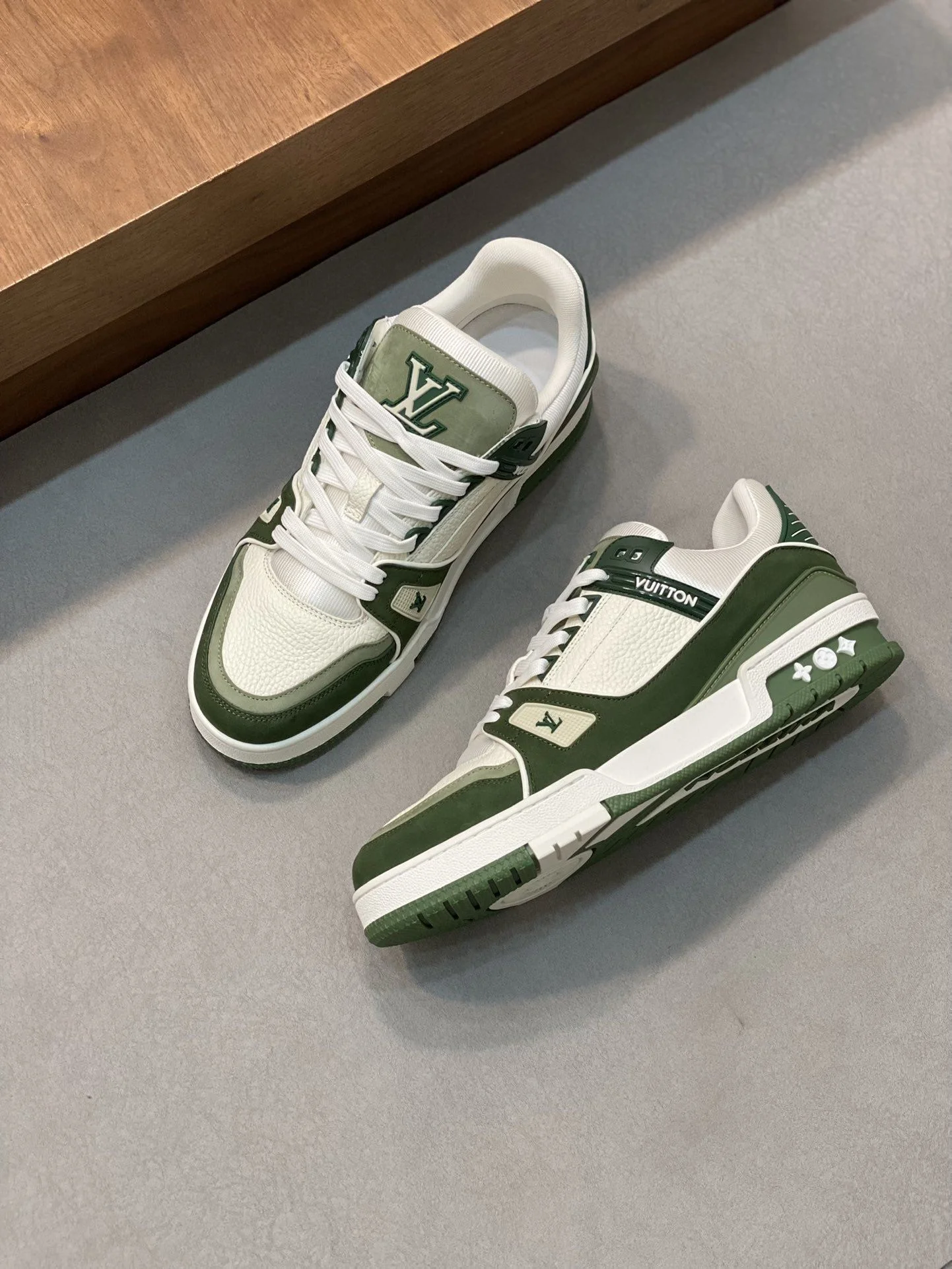 Louis Vuitton Trainer Sneaker WeatherProof 30955
