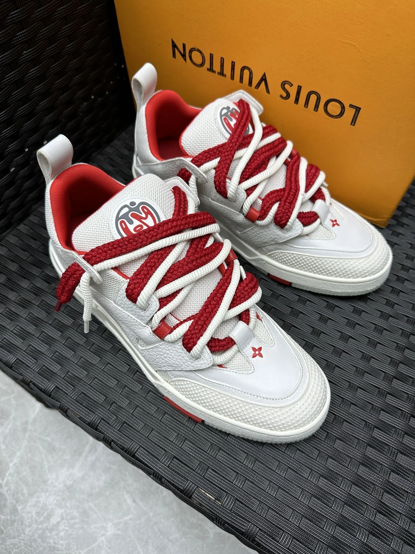 Louis Vuitton Trainer Sneaker UrbanStyle 30977