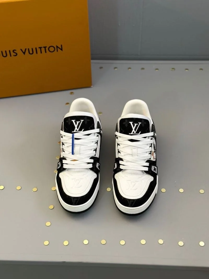 Louis Vuitton Trainer Sneaker Packable 30982