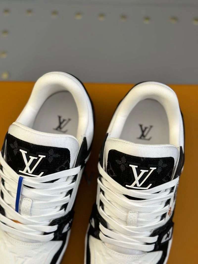 Louis Vuitton Trainer Sneaker Packable 30982