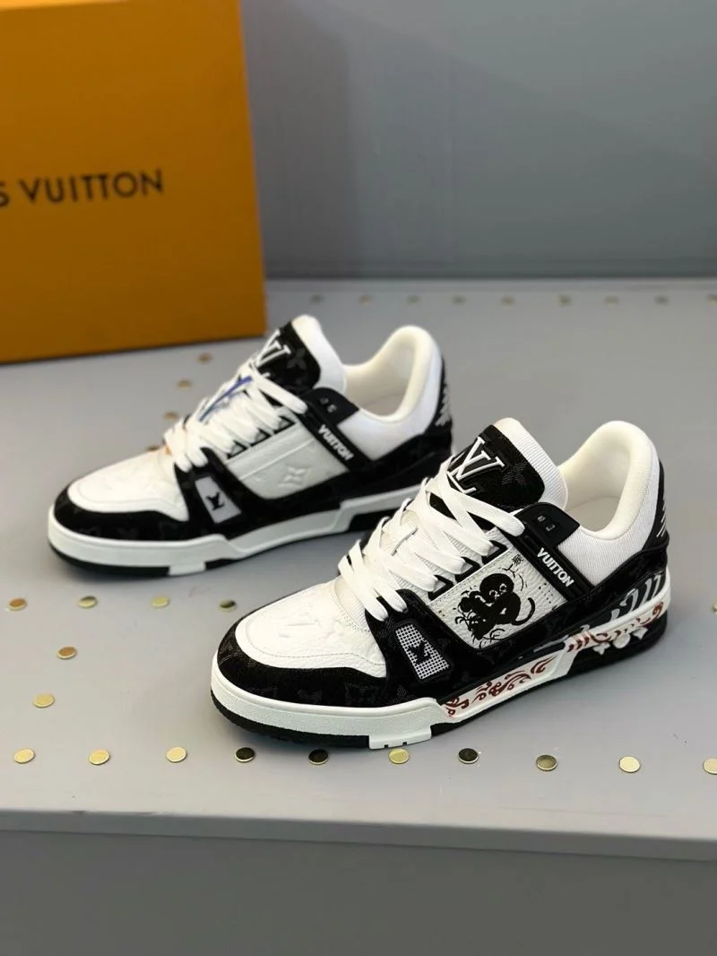 Classic Louis Vuitton Trainer Sneaker 30980