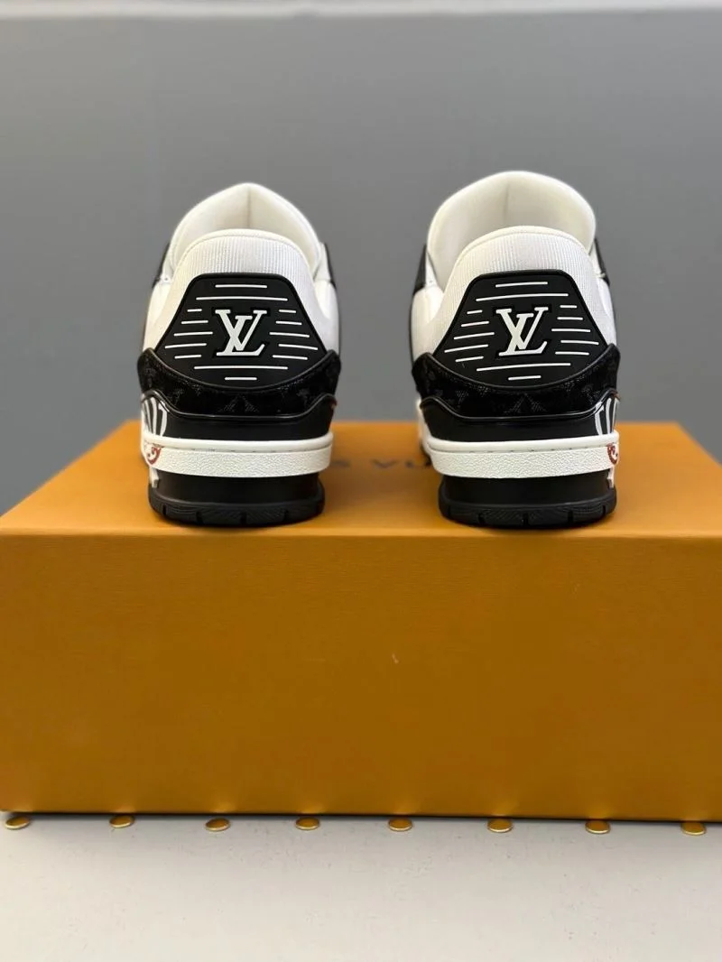 WrinkleFree Louis Vuitton Trainer Sneaker 30976