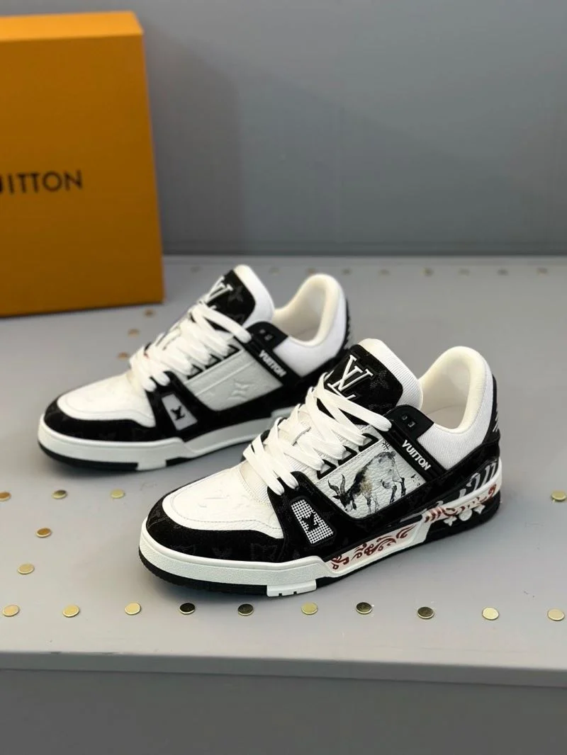 Louis Vuitton Trainer Sneaker Bright 30970