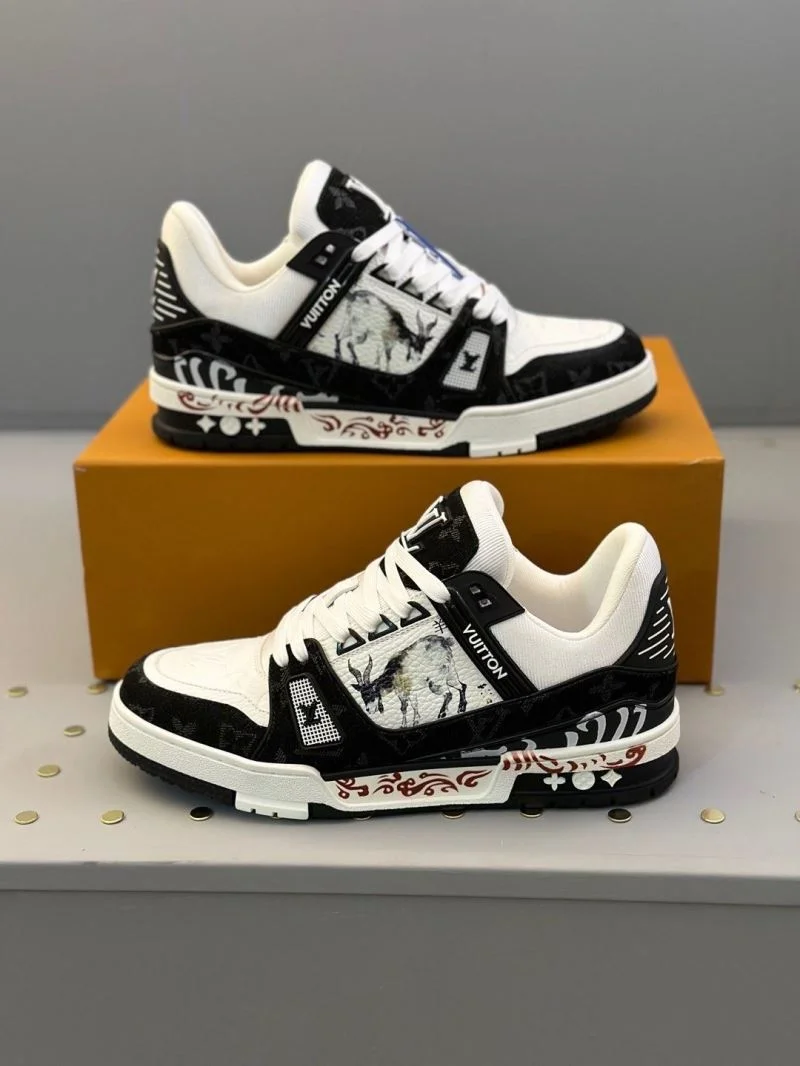 Louis Vuitton Trainer Sneaker Bright 30970