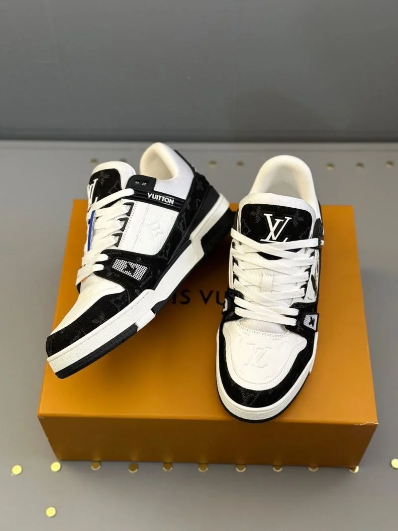 Louis Vuitton Trainer Sneaker Trendy 30964