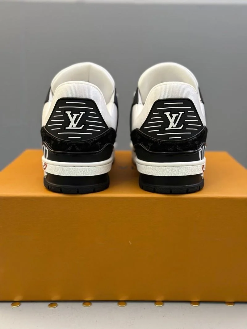 Louis Vuitton Trainer Sneaker Trendy 30964