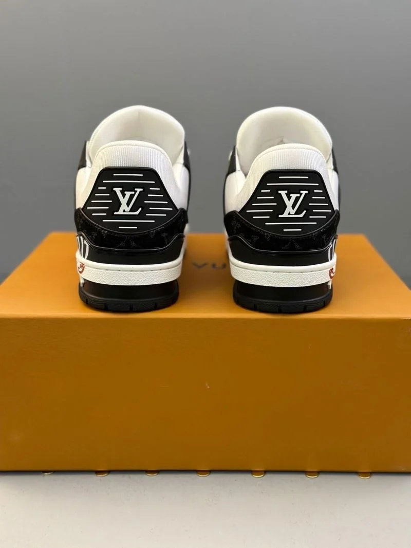 Louis Vuitton Trainer Sneaker Effortless 30974