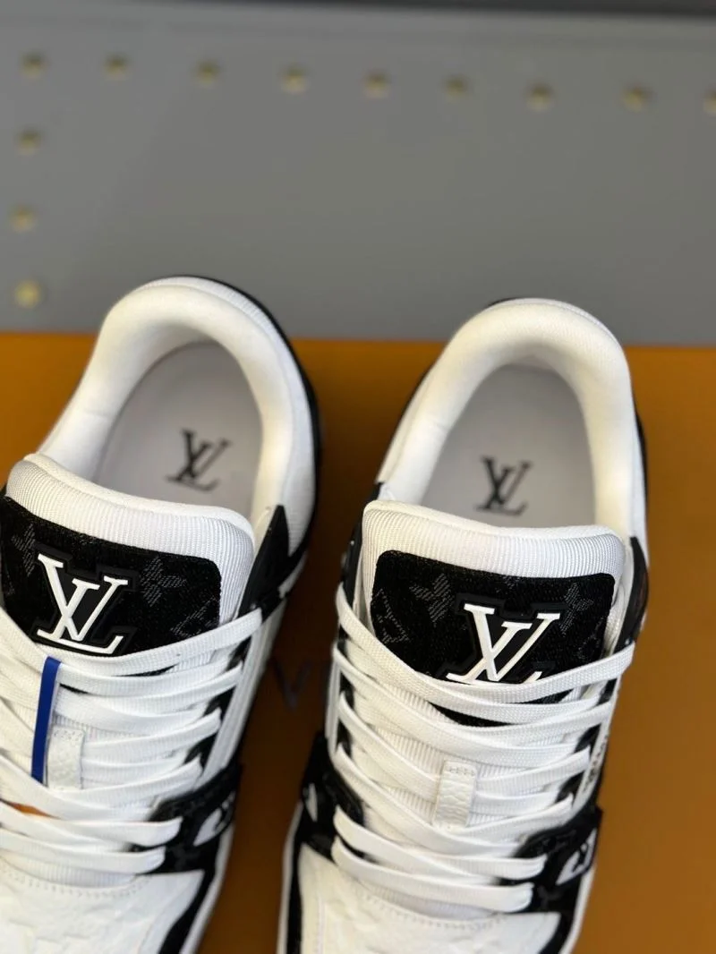 Louis Vuitton Trainer Sneaker Effortless 30974