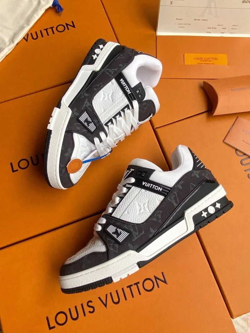 Contemporary Louis Vuitton Trainer Sneaker 30947