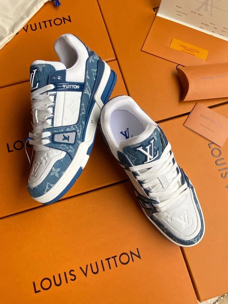 Louis Vuitton Trainer Sneaker HighPerformance 30949
