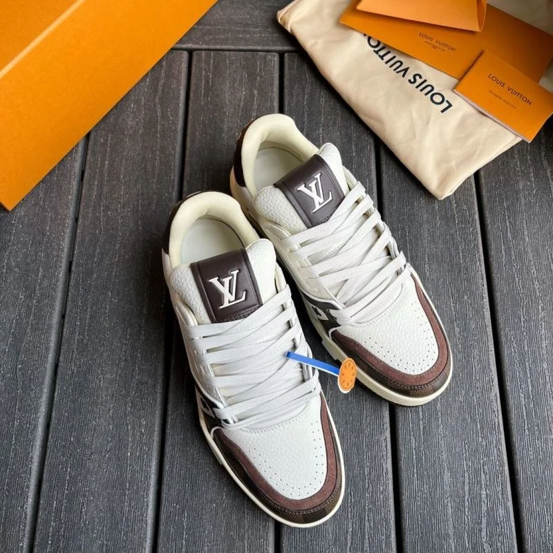 TopPick Louis Vuitton Trainer Sneaker 30945