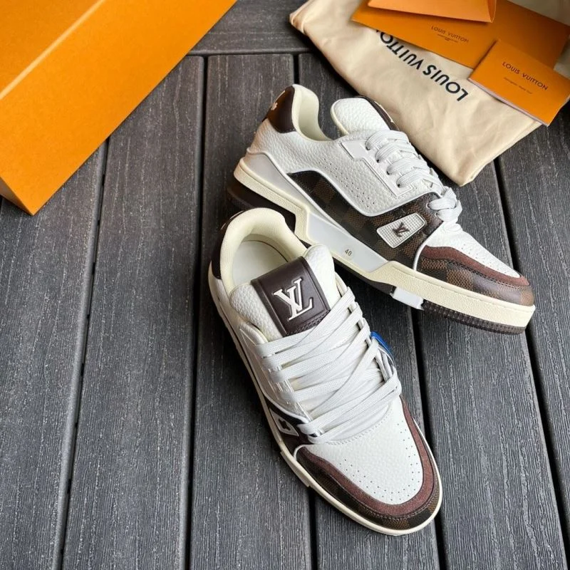 TopPick Louis Vuitton Trainer Sneaker 30945