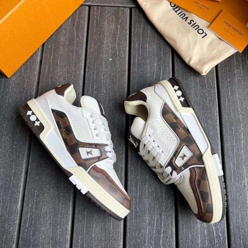 TopPick Louis Vuitton Trainer Sneaker 30945