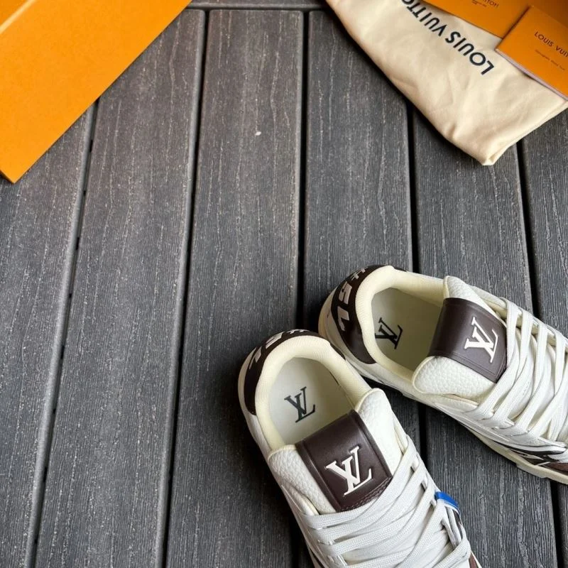 TopPick Louis Vuitton Trainer Sneaker 30945