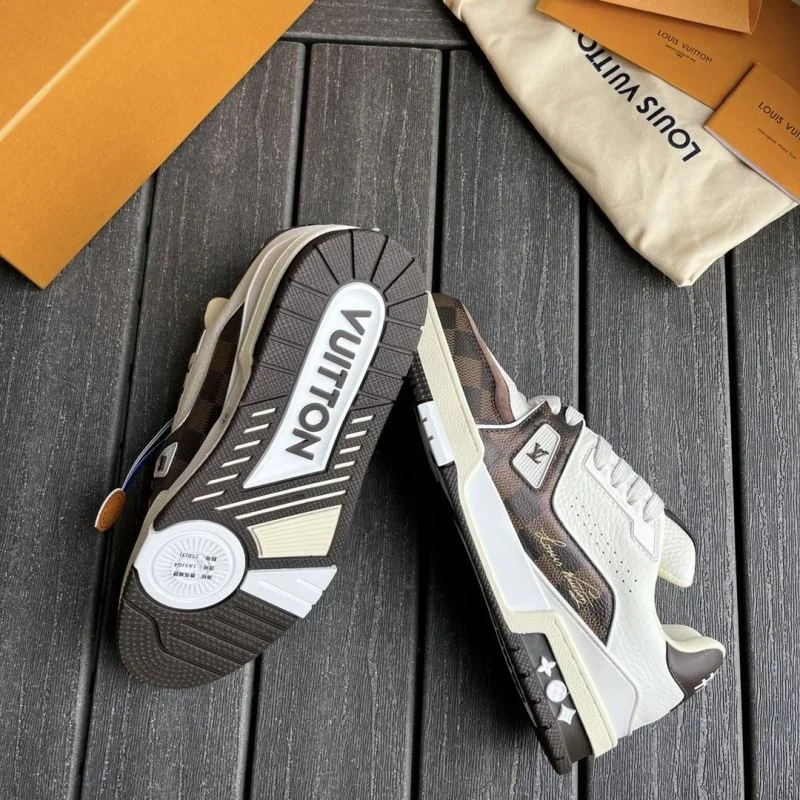 TopPick Louis Vuitton Trainer Sneaker 30945