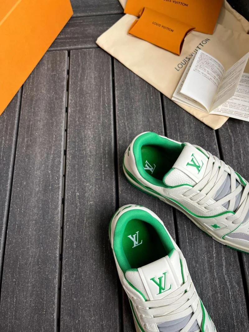 Louis Vuitton Trainer Sneaker RelaxedFit 30935